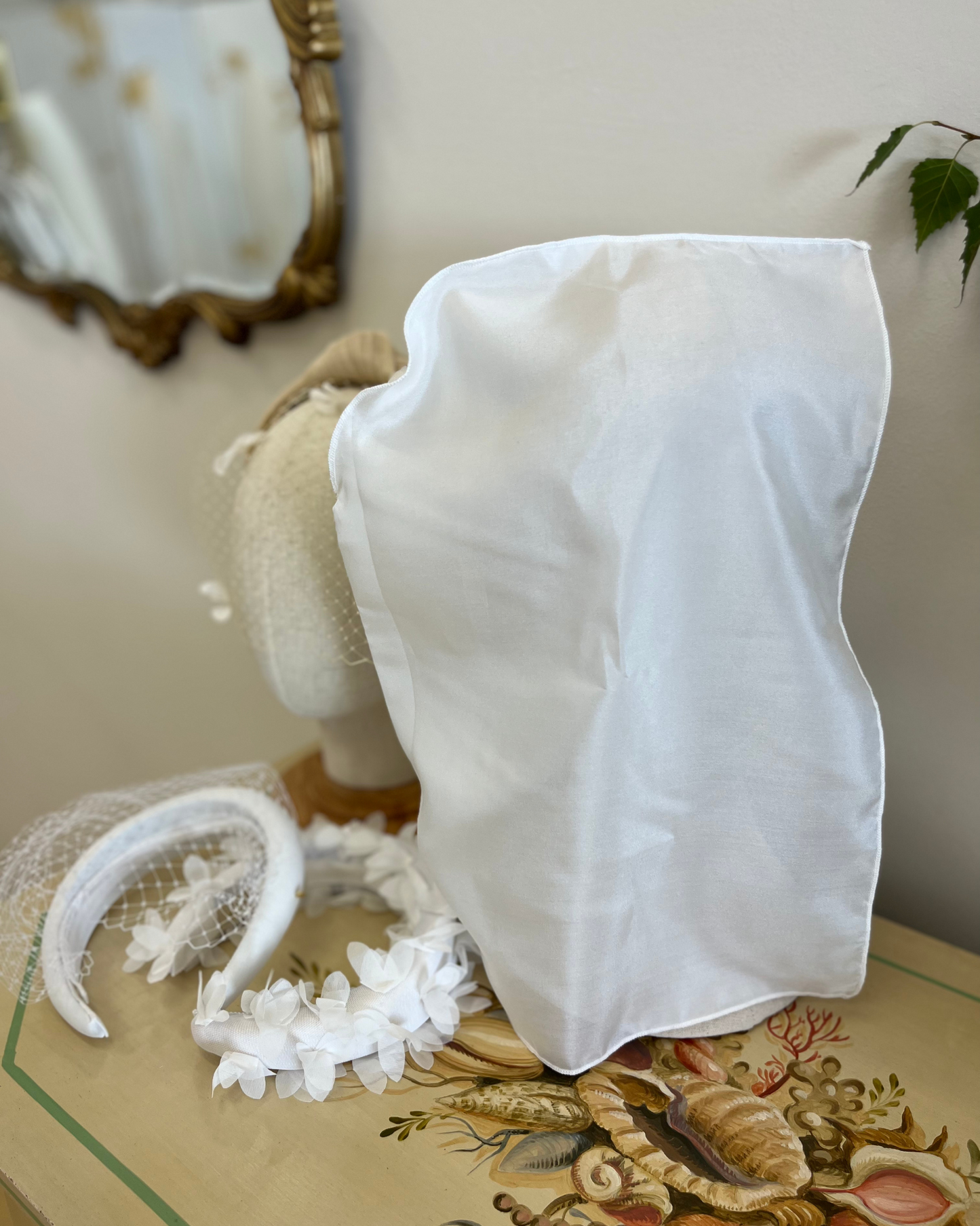 100% Silk Make Up Hood