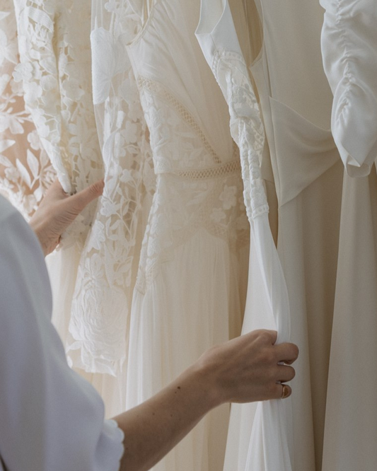 8 Signs You've Found Your Ideal Wedding Dress or Outfit