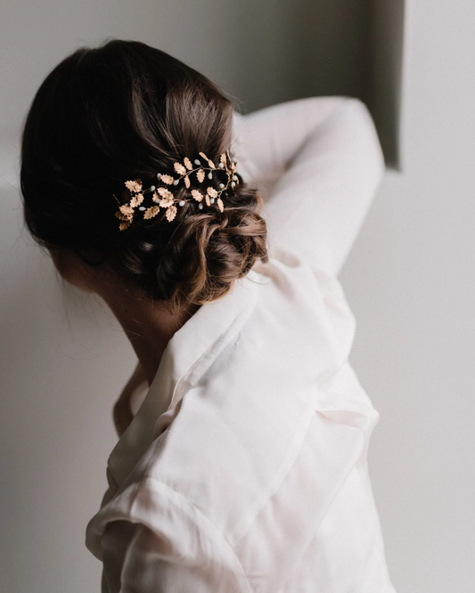 Versailles gold hairvine