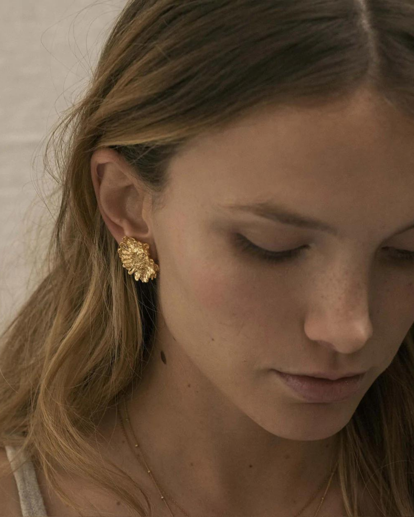 Melonne gold earrings