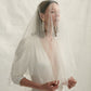 Short veil with blusher