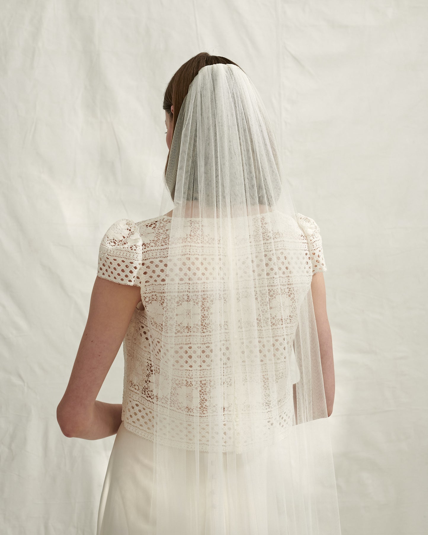Long veil, no trim